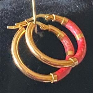 Vintage 14K  Gold earrings with Pink Lapis gemstone accents.